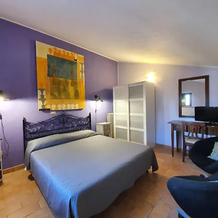 Bio Valle Dei Calanchi Фермерский дом *